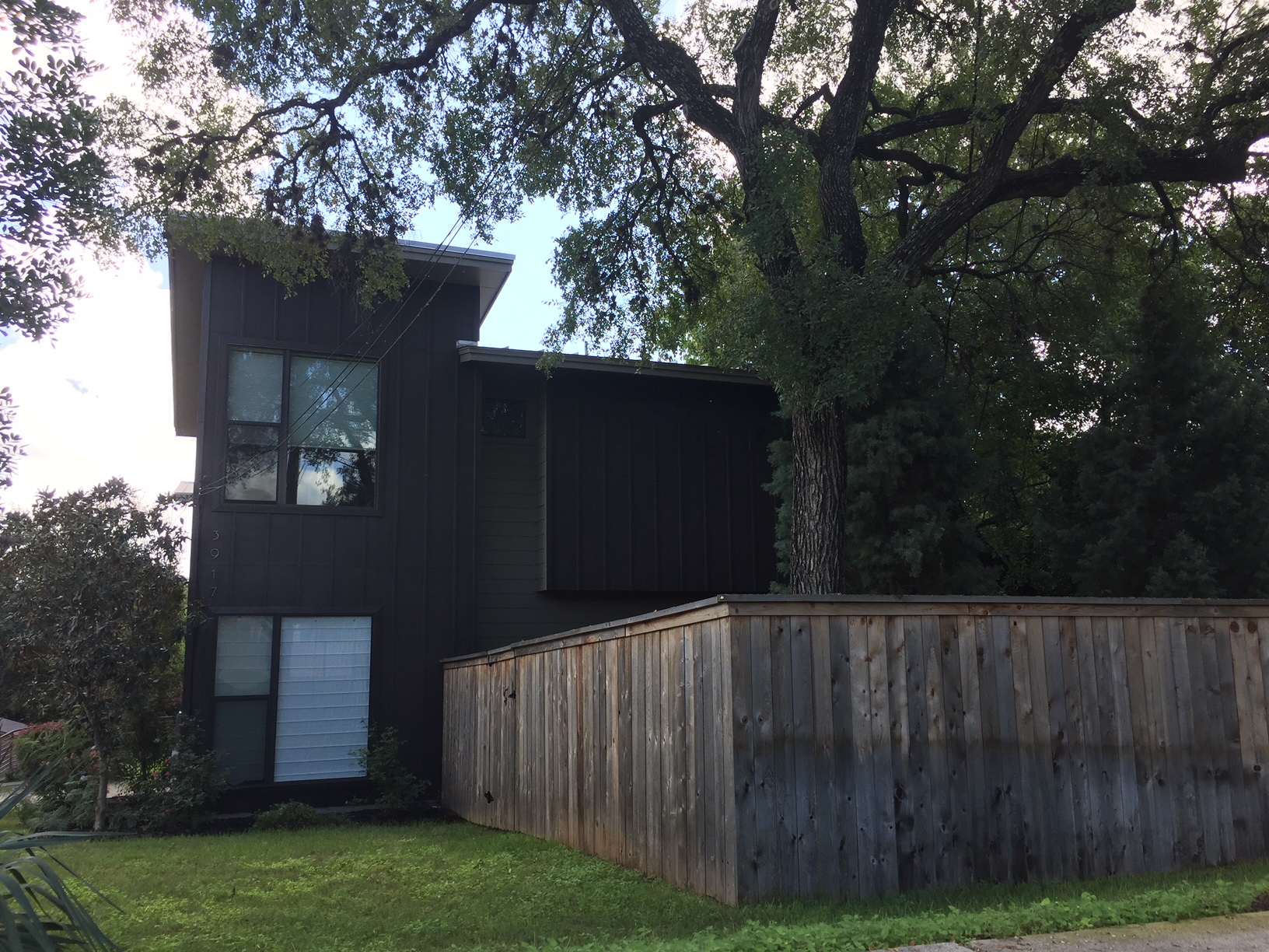 buying a home in austin texas sunny day real estate.